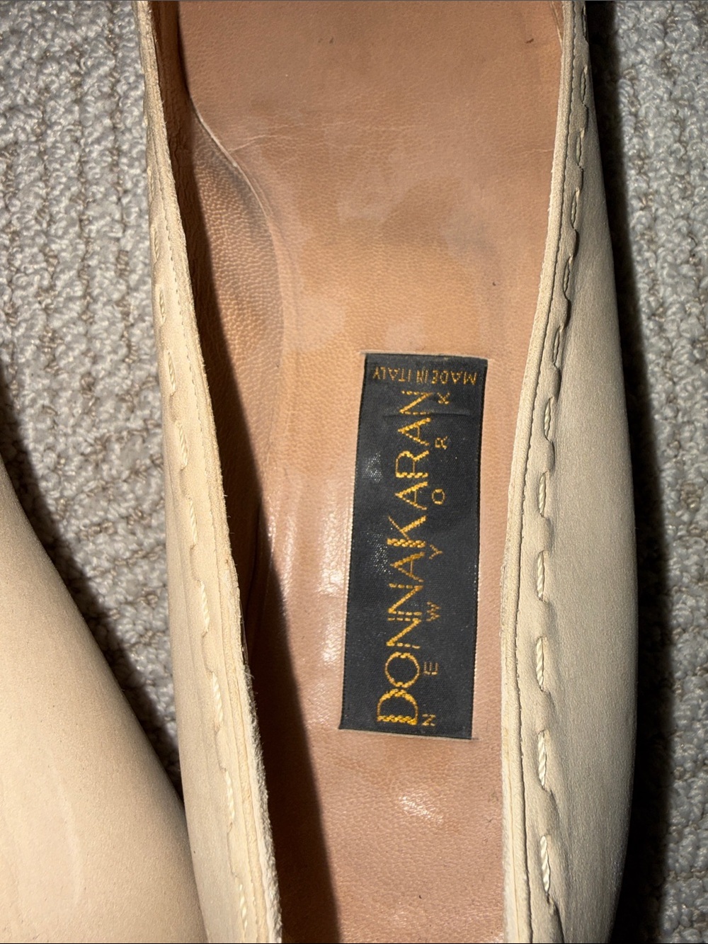 Donna Karan Vintage Taupe Slip-On Loafers Made in Italy - Picture 7 of 7